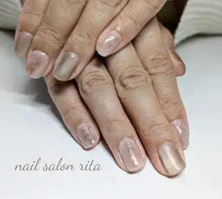 ネイル nail salon rita所属・柴田 理紗のネイルデザイン