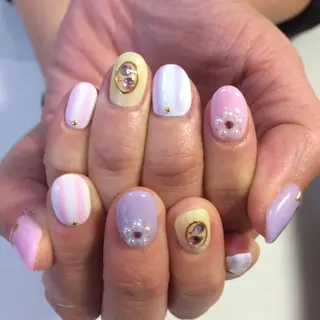 ネイル VIOLUS所属・VIOLUS 関目のネイルデザイン