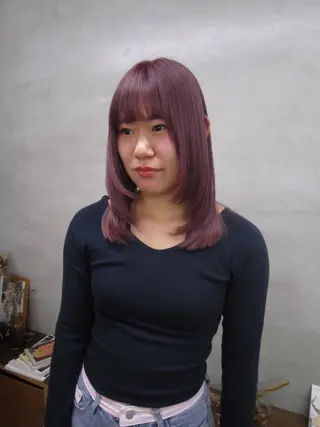 セミロング カラー nalu.所属・前山 七海のヘアスタイル