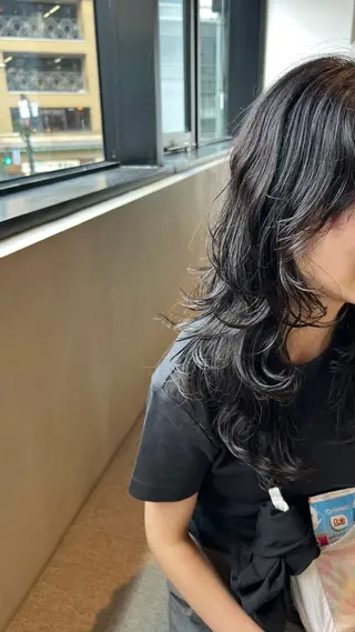 ロング パーマ ロカリタ　河原町三条所属・🌐👽フクイ キララ🌎💎のヘアスタイル