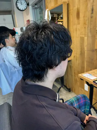 ショート パーマ メンズ みつけ／メンズカット メンズパーマ🦔のヘアスタイル