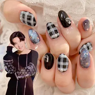 ネイル La neige* yuki 🥯🍑のネイルデザイン