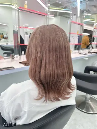 ミディアム カラー 🫧ハイトーン🫧 ベージュ🫧徹哉のヘアスタイル