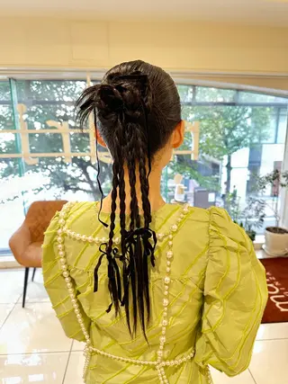 ロング カラー ヘアアレンジ タイトボブ個性派カラ ーAKANEのヘアスタイル