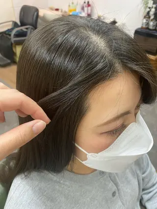 ロング 永沼 真依のヘアスタイル