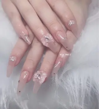 ネイル HIN NAILのネイルデザイン