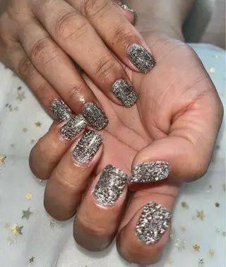 ネイル Julyネイルサロン所属・Ou uのネイルデザイン