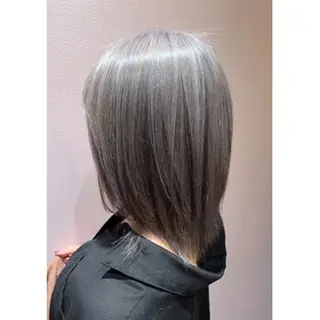 カラー 梶 瑞希のヘアスタイル