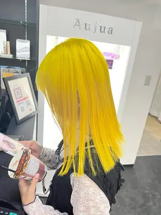 セミロング カラー RAIA💎ケア ブリーチ＆パーマ💎のヘアスタイル