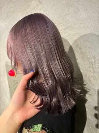 ミディアム カラー マツナガ トモコのヘアスタイル