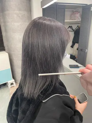 セミロング ♡似合わせハイトーン ♡maiのヘアスタイル