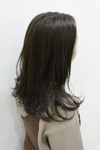 ロング カラー 斉藤 貴也のヘアスタイル