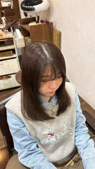 セミロング カラー chacha blanc元山のヘアスタイル