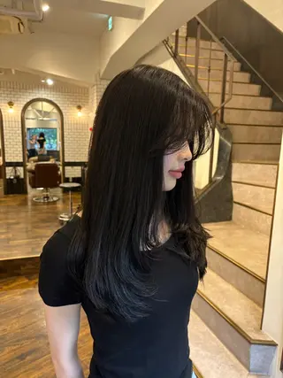 ロング noa 似合わせ︰ 透明感︰韓国風のヘアスタイル