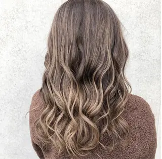 セミロング カラー カラー特化美容師 なかもと たつひろのヘアスタイル