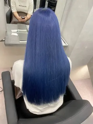 ロング カラー ikuma/ ミルクティーのヘアスタイル