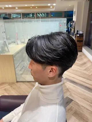 メンズ メンズ特化/フェザー /パーマ/伊勢元のヘアスタイル