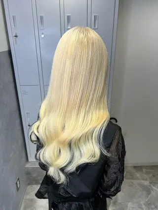 ロング カラー mimiiy梅田 中崎町ハイトーンのヘアスタイル