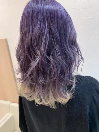 セミロング 店長ハイトーンカラー 柞山史奈のヘアスタイル