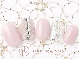 ネイル T RIRIKAのネイルデザイン