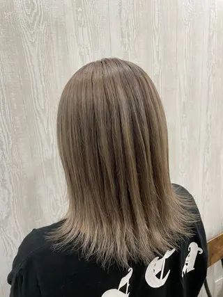 ミディアム カラー ヘアアレンジ HUENEST アカデミーサロンのヘアスタイル