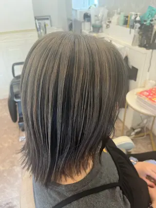 ミディアム カラー La.fleur ラ.フルールのヘアスタイル