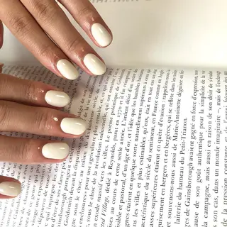 ネイル 黒葛原 めぐみのネイルデザイン