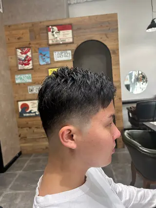 ショート メンズカット／パーマ 中 有晴のヘアスタイル