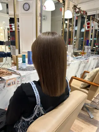 ミディアム ヘアーメイクウィル野田阪神店所属・Yuu/レイヤー/ ハイライト/髪質改善のヘアスタイル