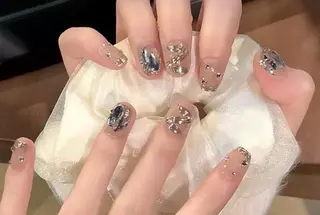 ネイル VIVIAN エイのネイルデザイン