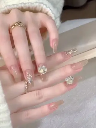 ネイル 小方 サトミのネイルデザイン