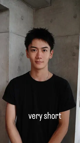 ショート メンズ 宮崎 恵多のヘアスタイル