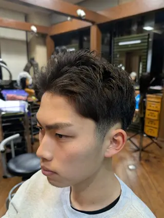 ショート メンズ 本田 圭輔のヘアスタイル