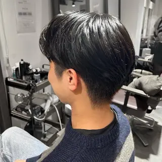 メンズ アイブロウ Any所属・メンズ専門美容師 MIUのヘアスタイル