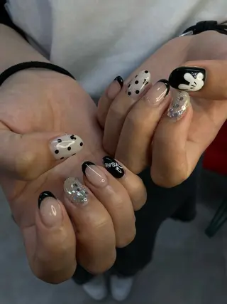 ネイル ひめか🫁 推し概念・個性派のネイルデザイン