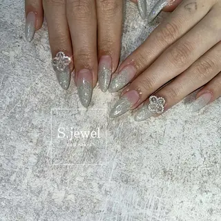 ネイル S♡JEWEL所属・S. JEWELのネイルデザイン