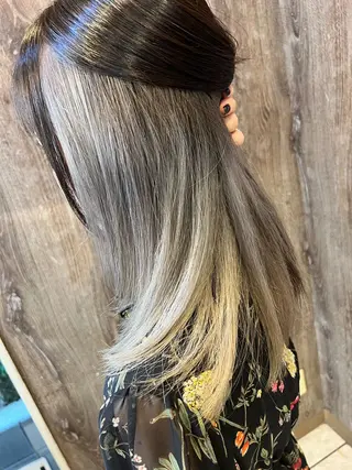 カラー 🎄flowria 🎄花田圭一のヘアスタイル