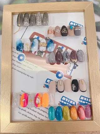 ネイル Olivia アイラッシュのマツエク・マツパデザイン