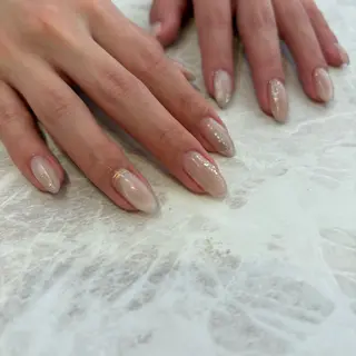 ネイル private salon magique所属・Rina🫧 大阪/福島のネイルデザイン