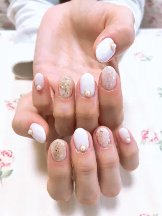 ネイル Belrouge べルージュのネイルデザイン