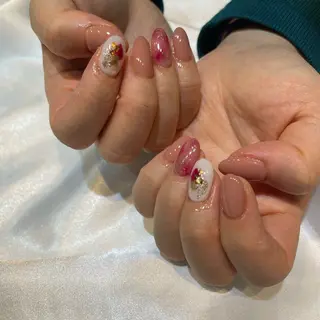 ネイル 糀屋 彩奈のネイルデザイン