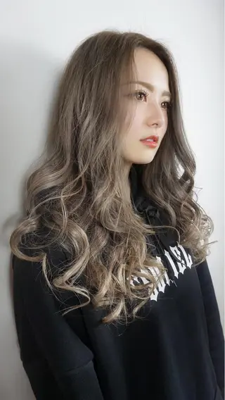 ロング カラー パーマ ヘアアレンジ Shelltie Fiel (シェルティフィエル)所属・次世代シールエクステ 錦糸町 小泉 朋之のヘアスタイル