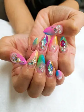 ネイル 河野ちえ (雑誌掲載サロン)のネイルデザイン