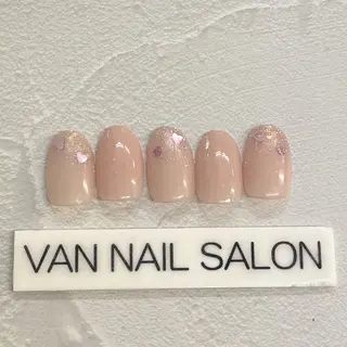 ネイル Van Nail Salonのネイルデザイン