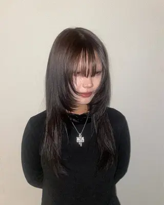 ロング 大谷 羽音のヘアスタイル