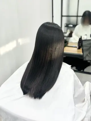 岸田 瑠美のヘアスタイル