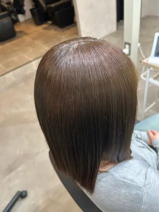 ミディアム カラー 石原 侑季のヘアスタイル