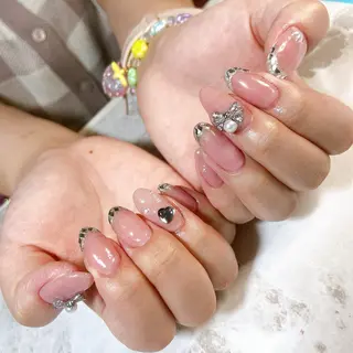 ネイル Lulu charisu所属・lulucharis nailのネイルデザイン