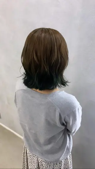 ミディアム カラー kanon hair所属・新木 愛花のヘアスタイル