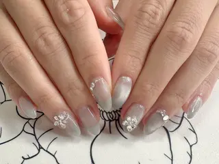 ネイル Beauty Salon LUMIAS <ビューティーサロン ルミアス>所属・LUMIAS 🪽 Miyuki.のネイルデザイン